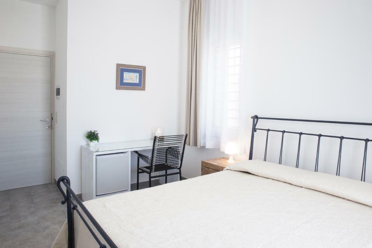 Bed & Breakfast Del Faro Джовінаццо Екстер'єр фото